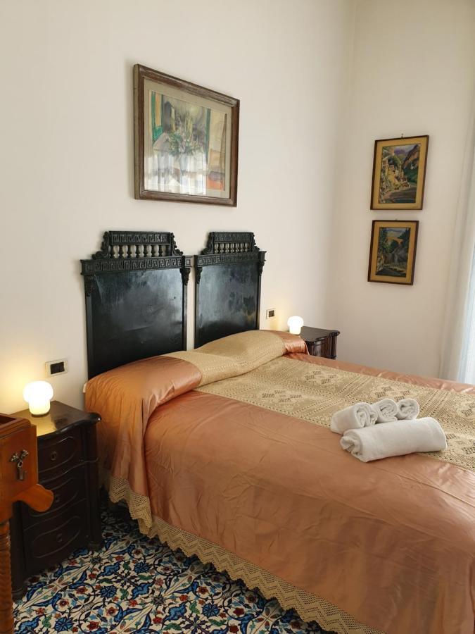 D'Angleterre Guest House Salerno Exterior foto