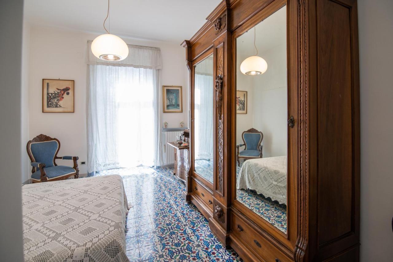 D'Angleterre Guest House Salerno Exterior foto