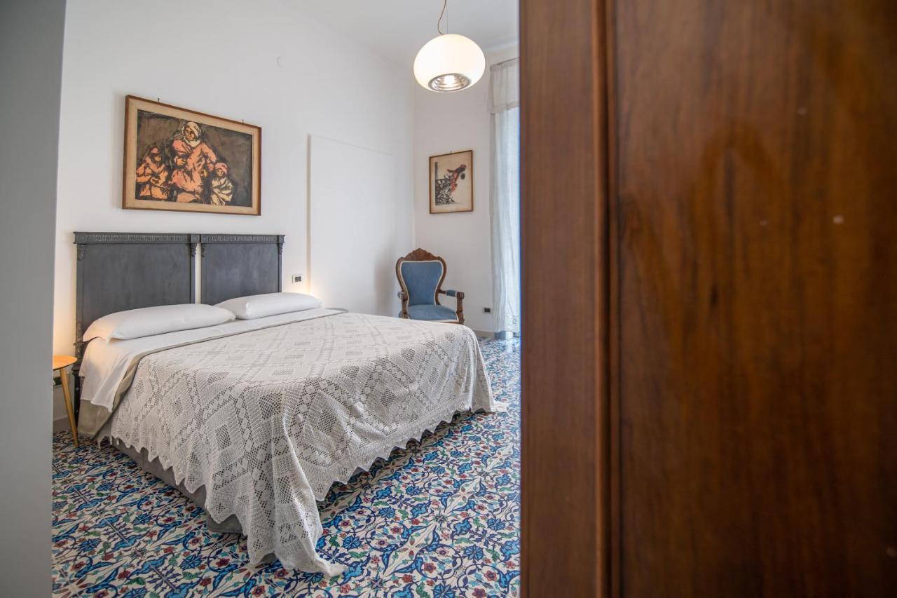D'Angleterre Guest House Salerno Exterior foto